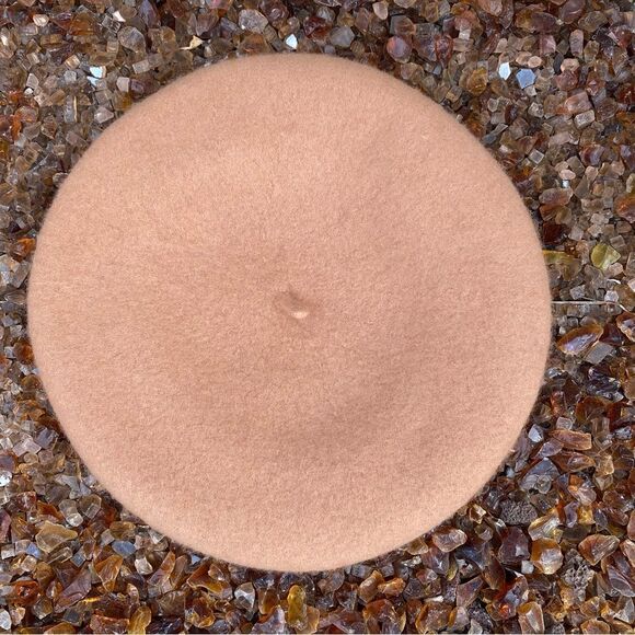 New NWOT Taupe Brown Baret Paris France Halloween Costume OS Bonjour Soft - Picture 1 of 3